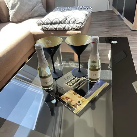 Uhse Wohlfuehloase هايدة